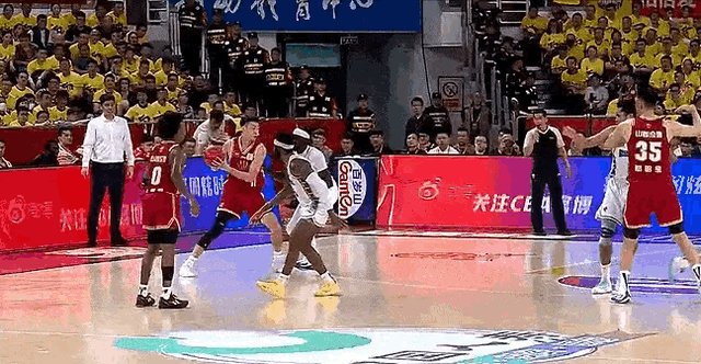 1745996761017082681.gif 006vNRRLgy1i0y20ve4y0g30i009c4qw.gif